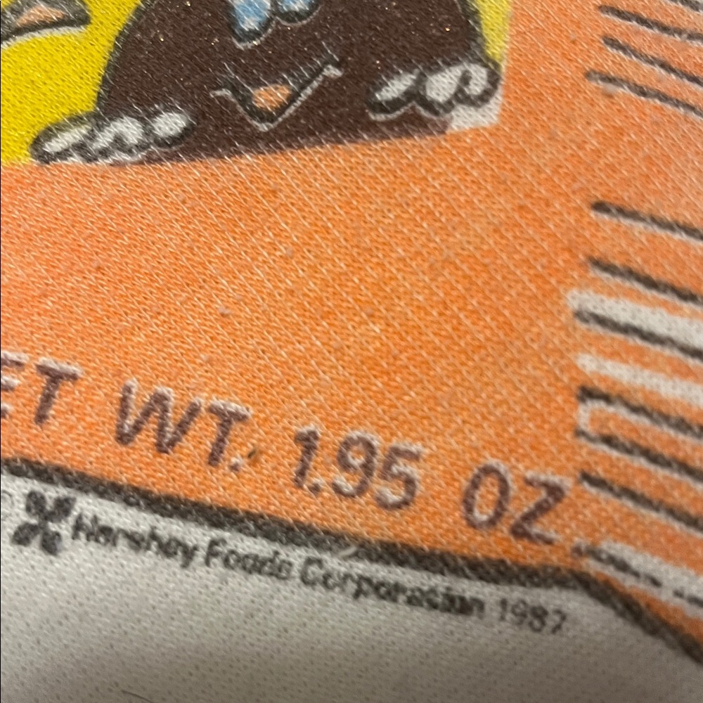 Vintage 1982 Reese's Pieces Graphic Sweatshirt - Picture 5 of 9